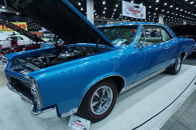 Look, I just like blue cars, OK?!